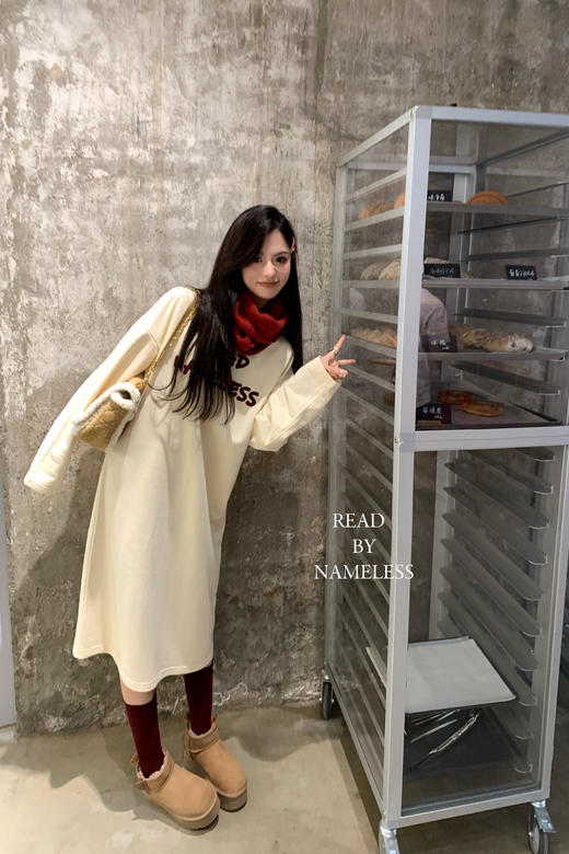 Read Nameless /红色字母品牌logo卫衣裙 2024/10/14 商品图4