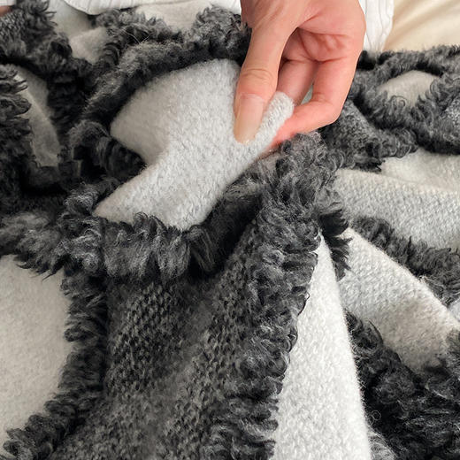 自然醒洛德瑞毛毯高端格子拼接羊绒呢料绒毯可机洗沙发休闲盖毯办公室膝盖毯MT 商品图13