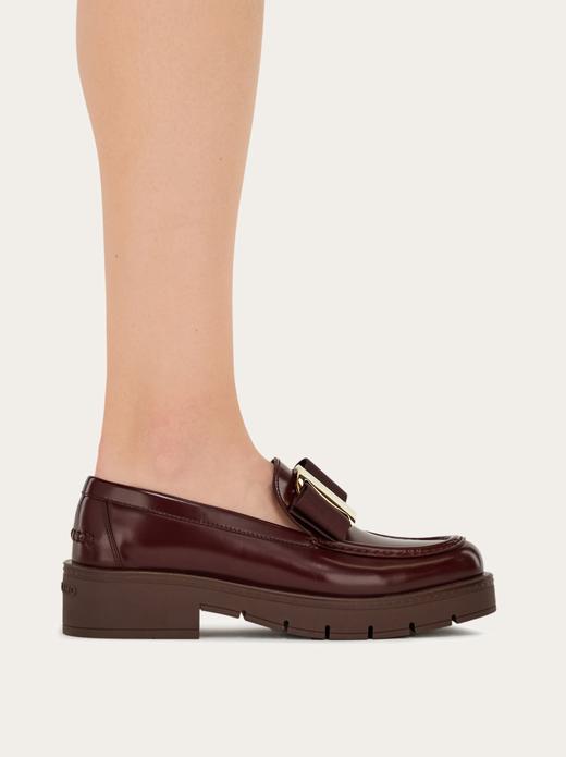菲拉格慕/FERRAGAMO Vara蝴蝶结粗跟乐福鞋 0777355 商品图1