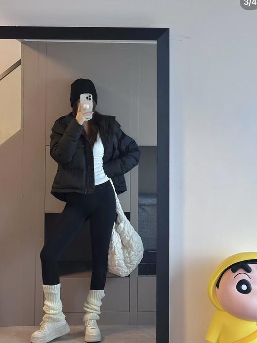 断码秒杀！！！纯正原厂订单，吊牌 三标包装齐全，独家控货！  瑜伽裤Iulul女士运动高腰紧身裤 商品图2