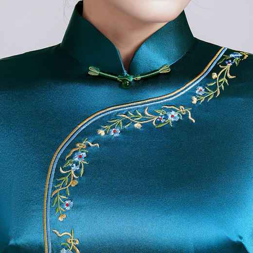 刺绣裙子喜婆婆婚宴高端旗袍，妈妈中长款结婚礼服LHS-A11 商品图1