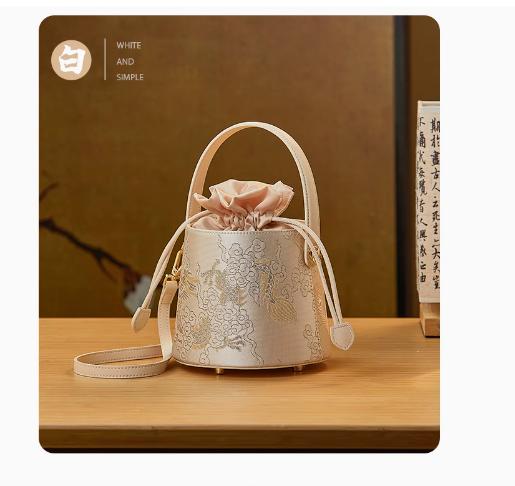 新中式国风经典灰蓝水桶包，单肩斜挎手提提花牛皮小包TX-JD170618 商品图4