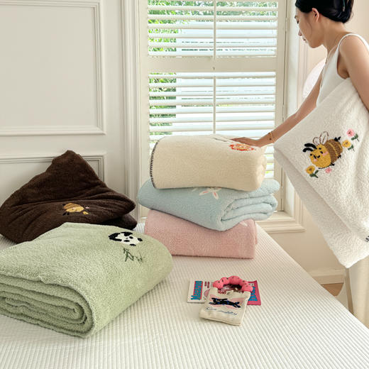 【换季出清】自然醒立体毛巾绣羊羔绒三角针毛毯加厚秋冬办公室午睡披肩毯沙发用盖毯牛奶珊瑚绒小毯子JY 商品图14