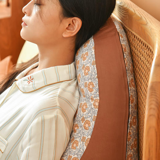 雏菊系列蚕豆靠垫床头软包大靠背榻榻米卧室护腰靠 商品图0