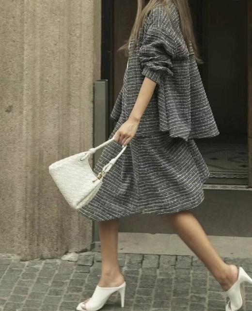 BV24*包王来了，深受*热捧Andiamo正单意大利小羊皮（MM） 商品图7