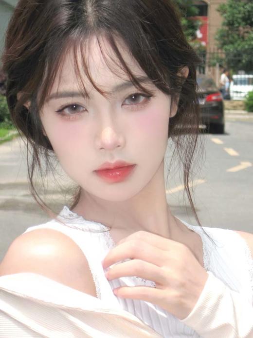 loveiikira 半年抛美瞳  柔光玉兔 直径14.5mm着色13.9mm 商品图0