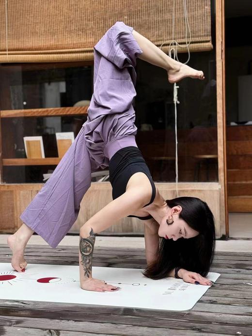 设计师款星光月影系列瑜伽垫磨砂加厚环保橡胶垫 商品图6