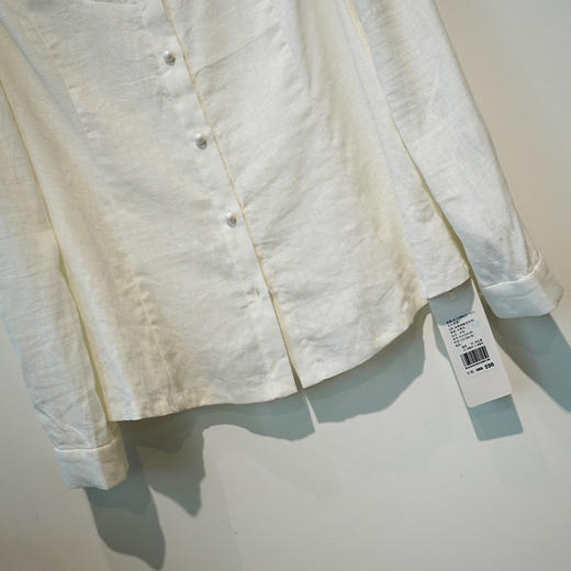 VIVIAN LIU薇薇安刘R2443002初秋女装新款花边单排扣修身外搭衬衫 商品图3