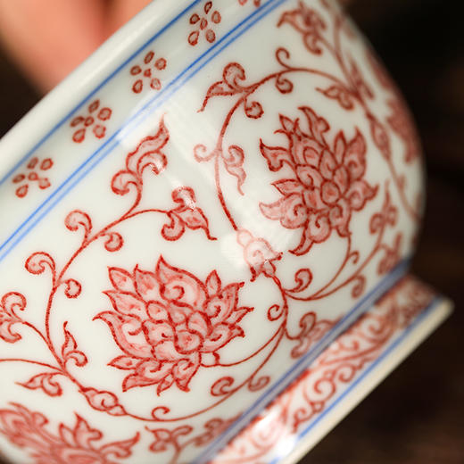 永明尚玩全红双狮缠枝盖碗 商品图5