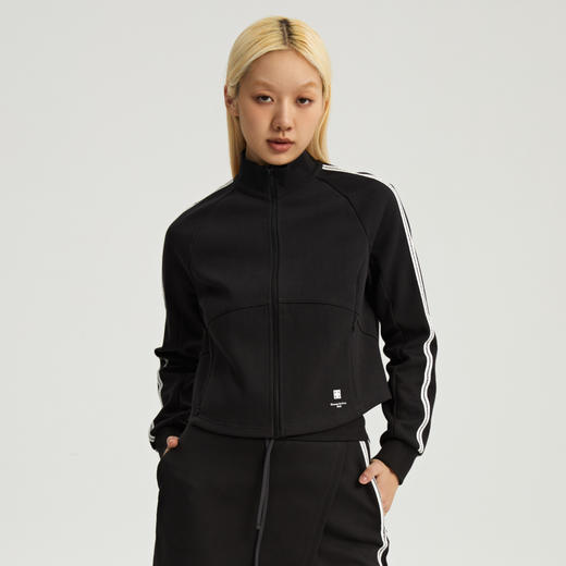 oneup双面短款蕾丝贴条长袖外套 商品图0