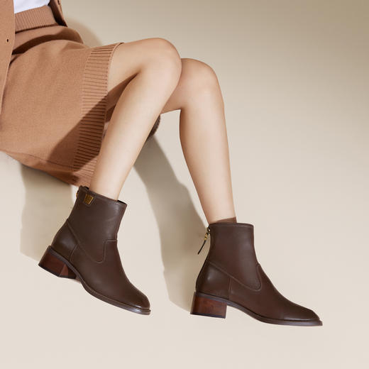 【静音系列】千百度羊皮粗中跟时装靴冬季短靴A24584109 商品图4