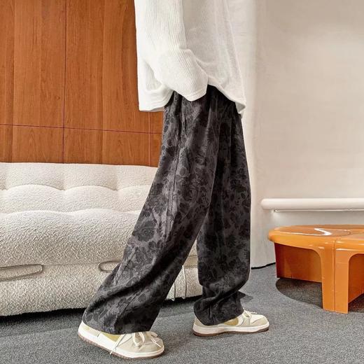 【复古休闲！舒适随性】让腿自由呼吸，让心灵自由驰骋！高街的潮流配上日系的复古感，美式的设计和阔腿的版型，让你成为时尚圈中的标志性存在！ 商品图2