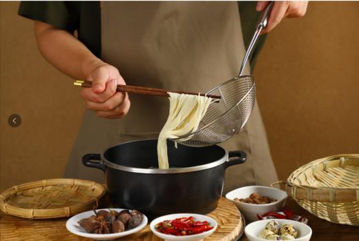 【核桃鹌鹑蛋面】从源头精选原材，配料干净8.5%鹌鹑蛋添加，好品质让你吃的放心 商品图1