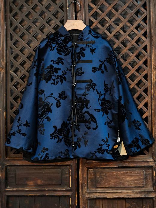 瑕疵|盛唐牡丹 |石青底色真丝漳绒外套[特价品] 商品图5