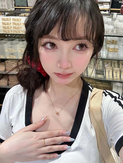 loveiikira 半年抛美瞳  馥玉龙吟 直径14.5mm着色13.9mm 商品图3