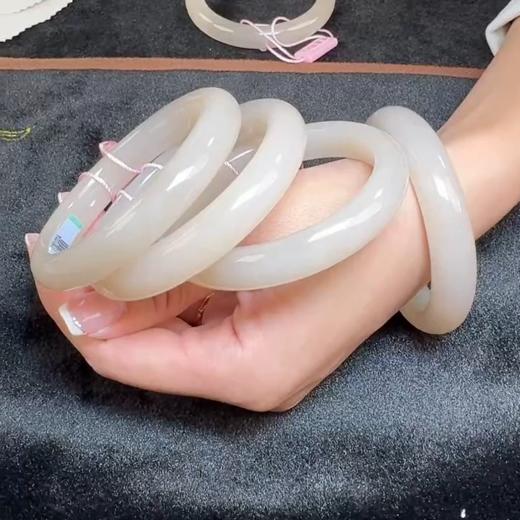 和田玉藕粉宽条手镯 商品图0
