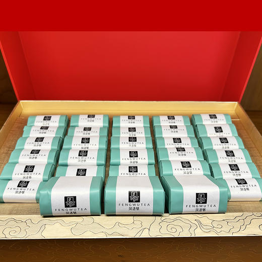 云南滇红（工夫红茶）云南凤庆大叶种 醇香口感红茶新包装礼盒装 商品图1