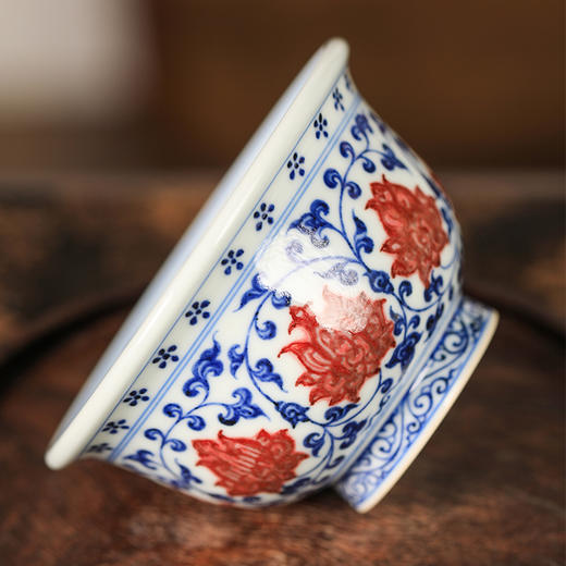 永明尚玩内壁双狮缠枝陶瓷压手杯 商品图2