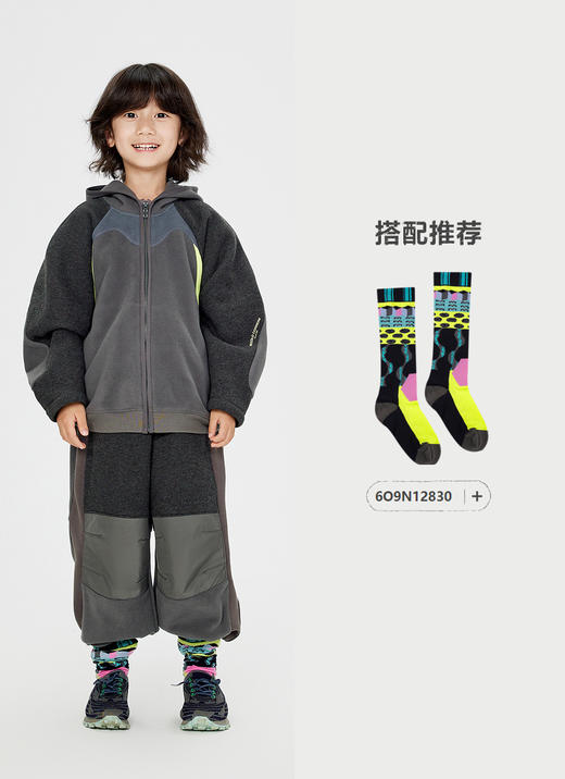 jnby   4年冬款  连帽开襟卫衣  1O0410830 商品图9