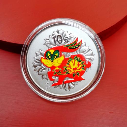 2011兔年生肖 1盎司彩色银币 纪念币 彩银兔配红盒 商品图2