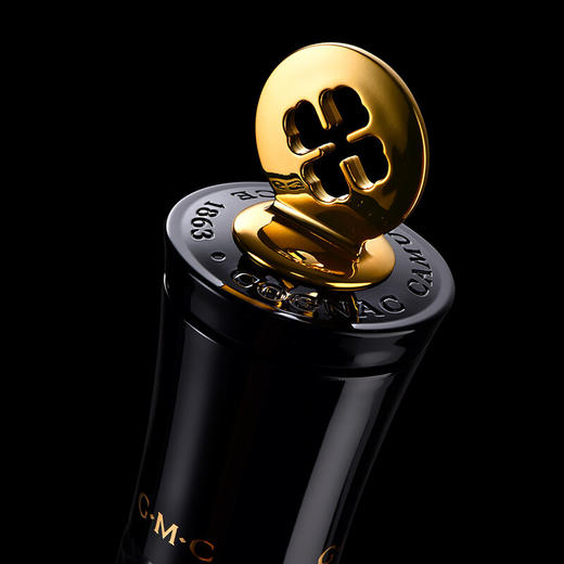 【有税版】卡慕皇冠700ml 干邑白兰地 商品图4