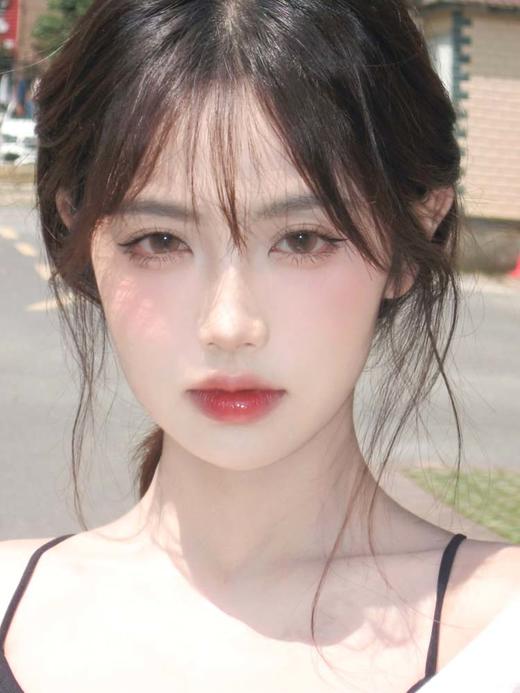 loveiikira 半年抛美瞳  馥玉龙吟 直径14.5mm着色13.9mm 商品图0