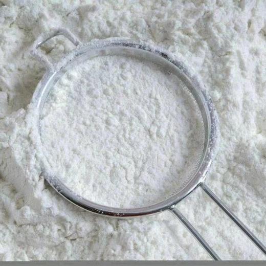 新疆塔城储绿小麦面粉【精制粉】~爱吃各种面食的一定试试新疆面粉，无任何添加剂，更没有漂白粉面，小麦的原色，纯天然，放心吃！ 商品图7