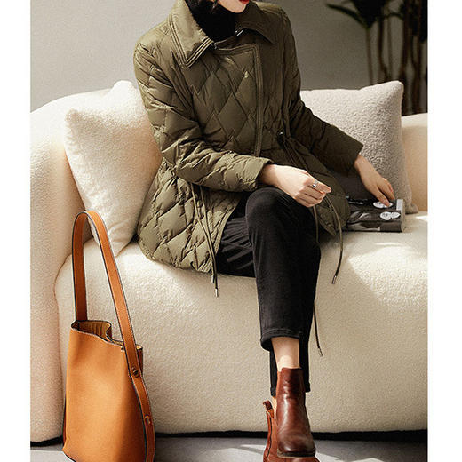 【高货ayts】全新升级【铂金会员661/天猫899/差价238】(95548) 洛诗琳2024秋冬轻薄短款白鹅绒羽绒服 商品图0