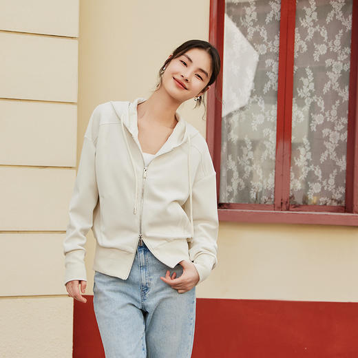 【大牌品质】奥地利兰精莫代尔330g加厚空气层外套 女士秋冬季牛奶蛋白防静电保暖防风立领卫衣外套 商品图6