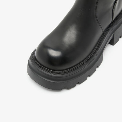 西遇厚底短靴女小个子新款秋冬炸街英伦马丁靴黑色圆头瘦瘦靴D3947719 商品图5