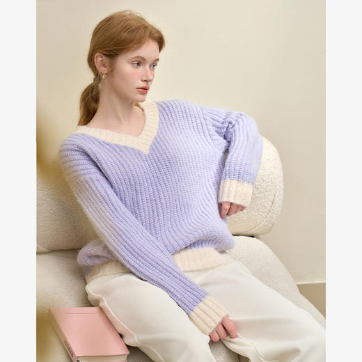 法式优雅气质拼色针织毛衣女秋季加厚宽松V领毛衣V4242914 商品图0