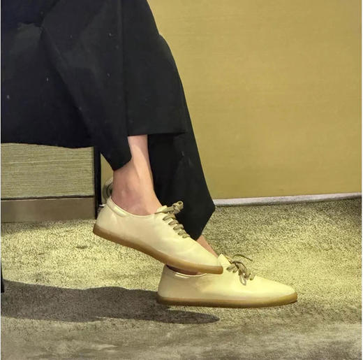 【顺丰包邮】02239 洛诗琳羊皮TR新款轻便真皮软底极简风休闲鞋0057 商品图0