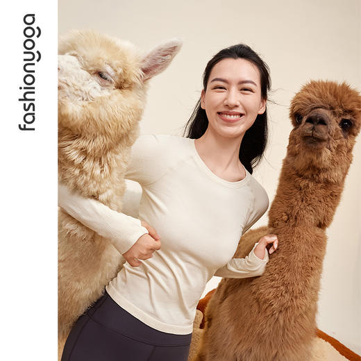 凡圣瑜伽  Q弹星光一体织长袖F14393 商品图7