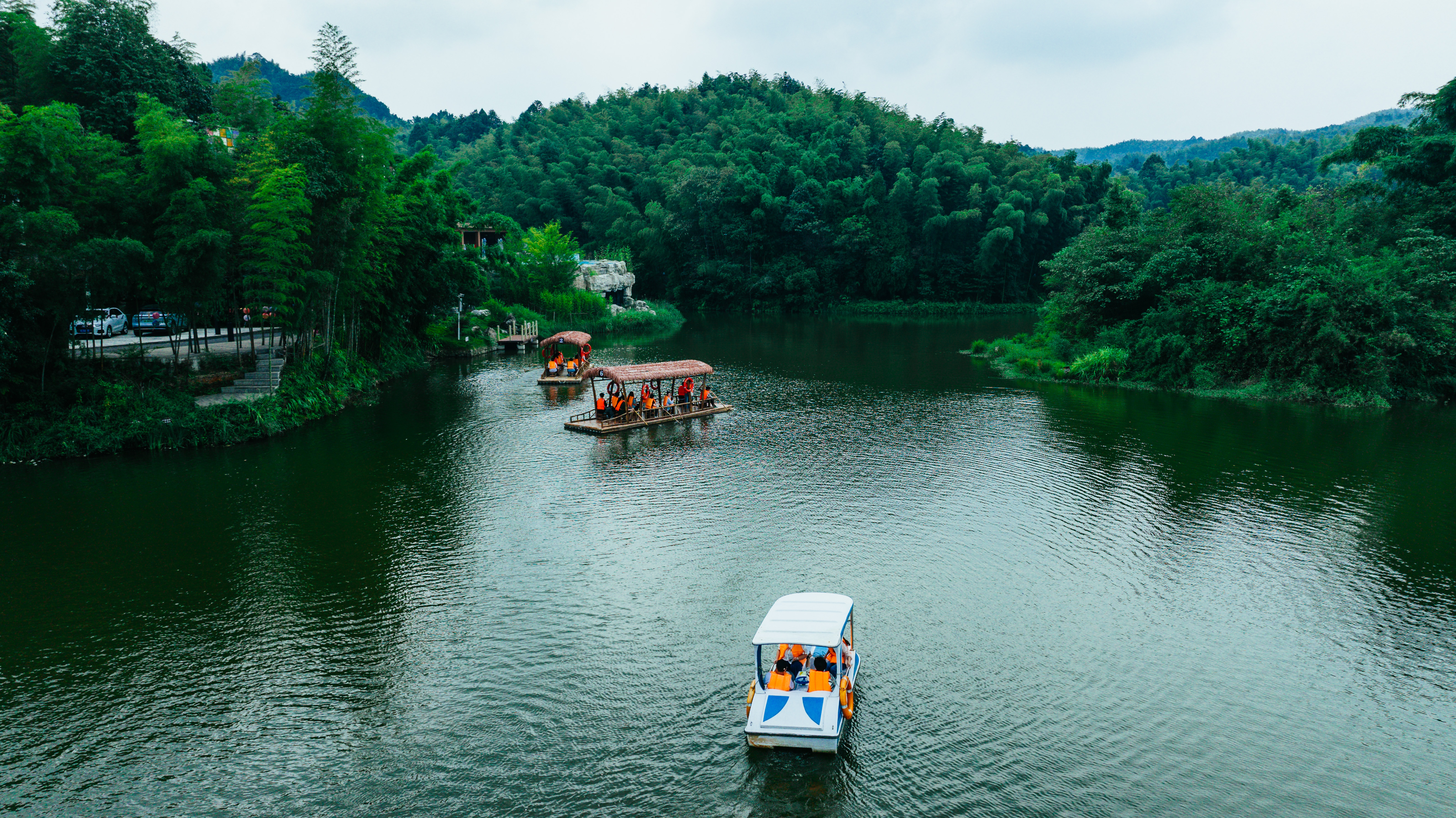 重庆-宜宾VIP豪华游