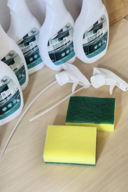 【给力妈妈重油污清洗剂】❗ 39.9💰5瓶💧泡沫型油污净 不易滴落🫧 💧天然植物配方 温和安全柠檬香 💧个性化喷头设计 一抹即净 商品图1