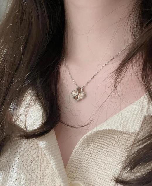 梵克雅宝2024限量拼色镭射带钻四叶草项链（XTY） 商品图2