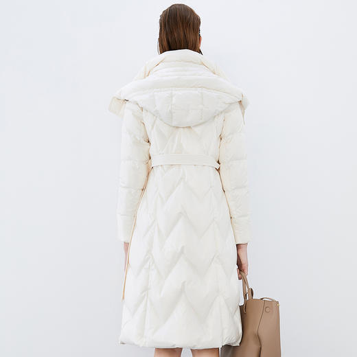 EITIE爱特爱冬季新款时尚加厚保暖连帽羽绒服长款外套7611309 商品图9