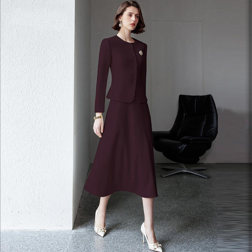 IWY/安可拉红色职业装套裙减龄长袖西装秋女士时尚套装伞裙C2040+S2102 商品图1