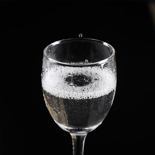 【茅台家族-白金酒系列金坛】酱香幽雅细腻，陈香味突出 商品图3