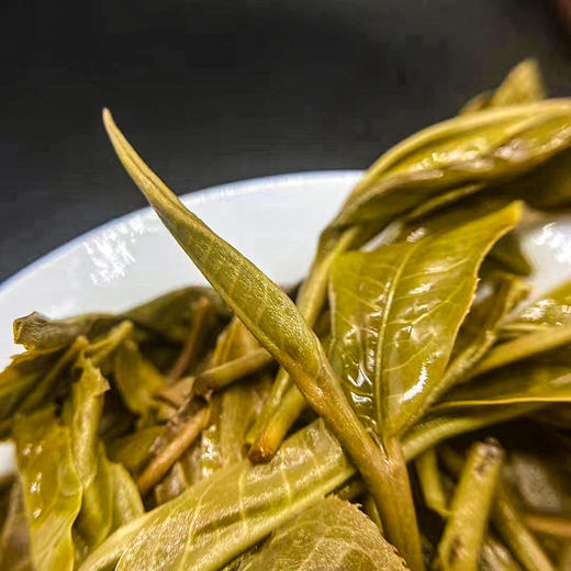 清库存2024贺开秋茶单株357克 商品图3