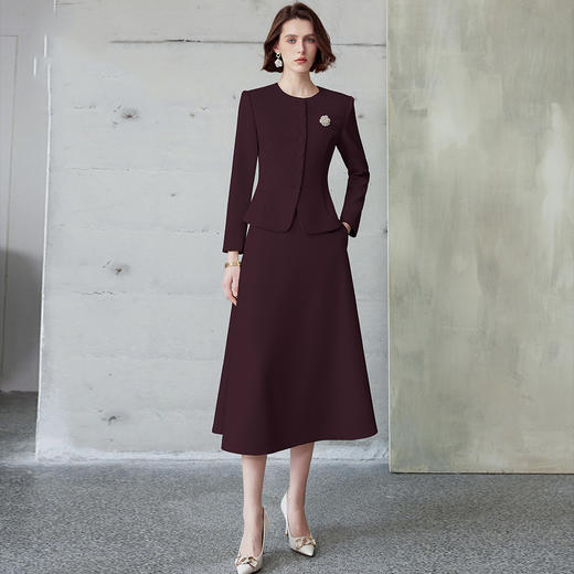 IWY/安可拉红色职业装套裙减龄长袖西装秋女士时尚套装伞裙C2040+S2102 商品图4