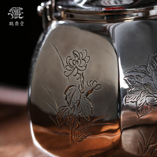 鹤鼎堂银壶于鹤系列蝃蝀急须錾刻四君子急须（银色）（缺货） 商品图3