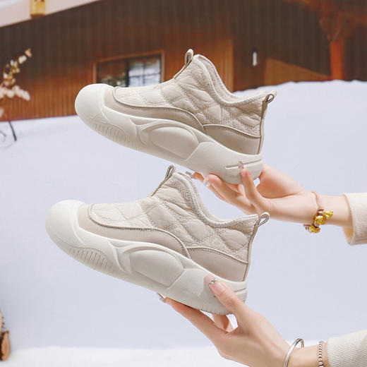 【女鞋棉鞋冬季新款】加绒百搭女学生潮保暖厚底休闲雪地靴 圆形鞋头设计 贴合脚型 商品图7