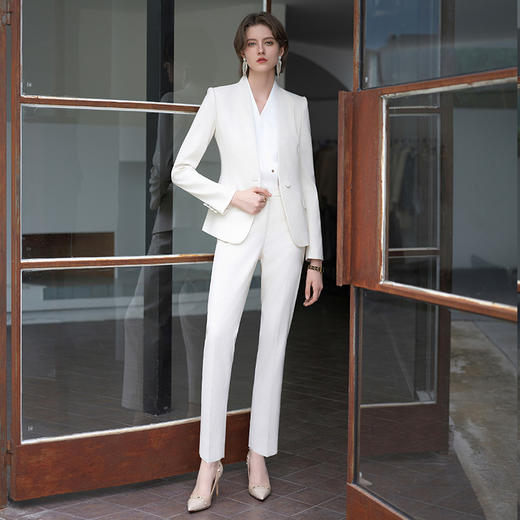 IWY/米色正装女职业套装秋季一粒扣长袖西服外套无领工作服CP2064 商品图3