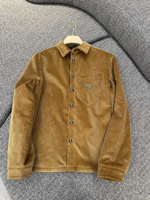 中性款翻领外套 商品图0