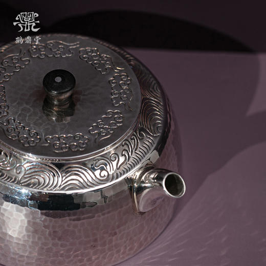 鹤鼎堂银壶于野系列康年錾刻花边急须（缺货） 商品图3