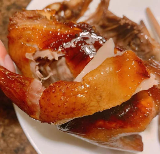 金光乳鸽，脆皮多汁 商品图6