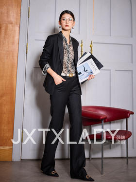 J204A4661A 颈袖添香高端品牌秋冬季新款OL气质职业装时尚正装小西装裤套装女