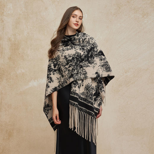 PHW0124秋季新款针织披肩独家定位花版办公室空调披肩大气时尚百搭披肩 商品图2