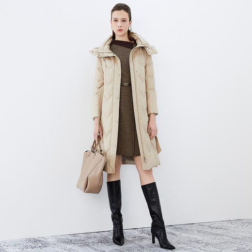 EITIE爱特爱冬季新款时尚加厚保暖连帽羽绒服长款外套7611309 商品图2